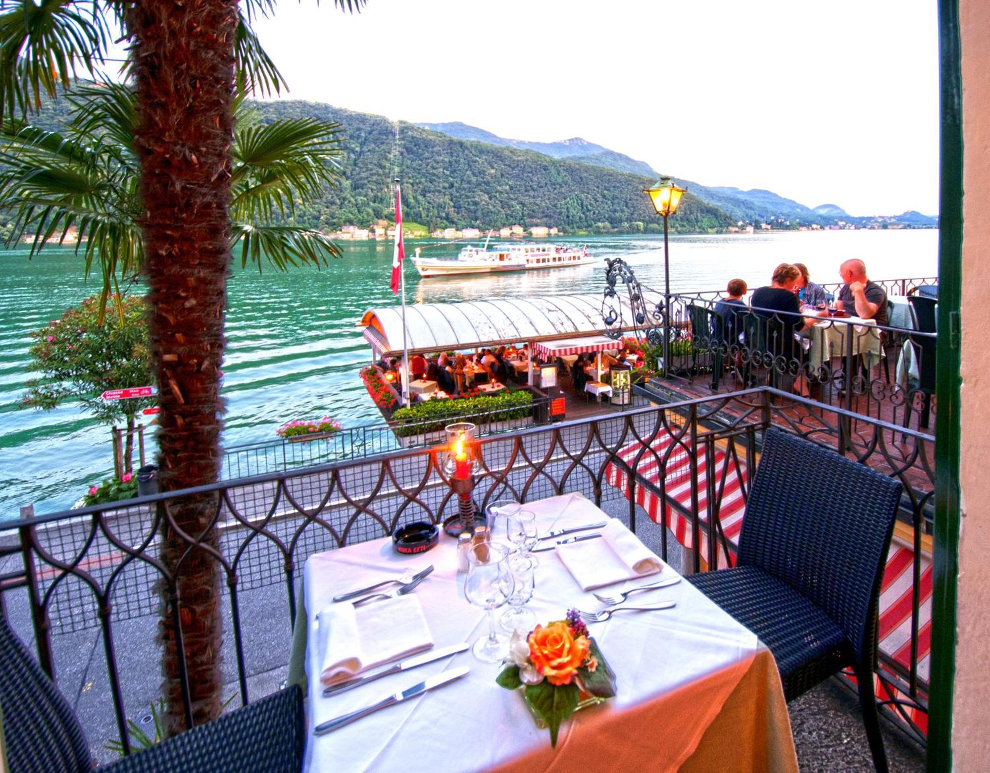 Albergo Ristorante Della Posta 모르코테 외부 사진