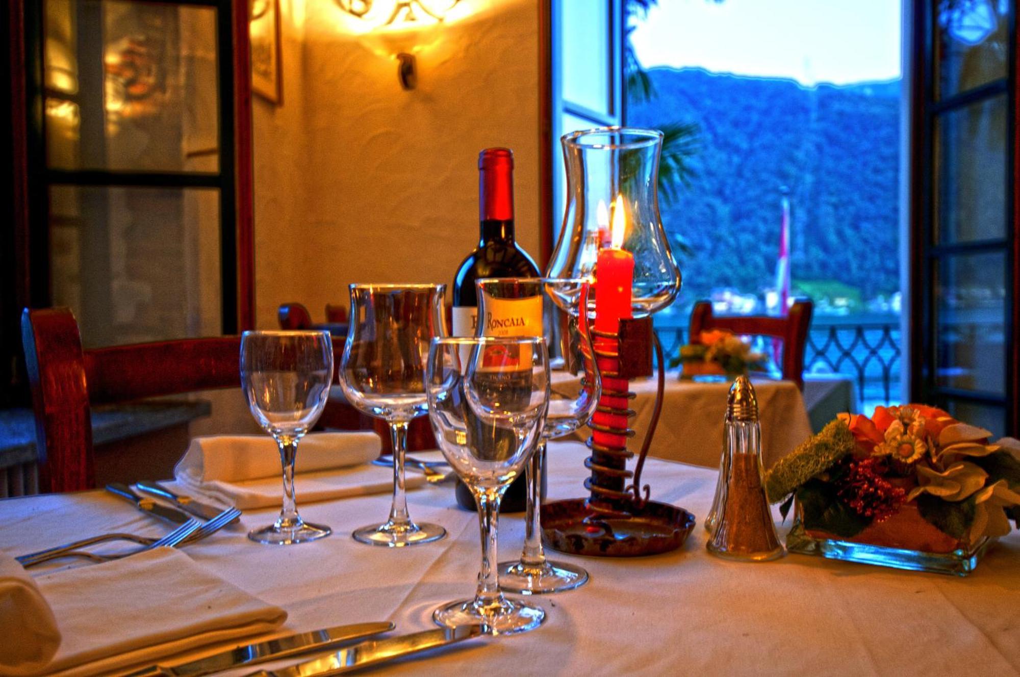 Albergo Ristorante Della Posta 모르코테 외부 사진