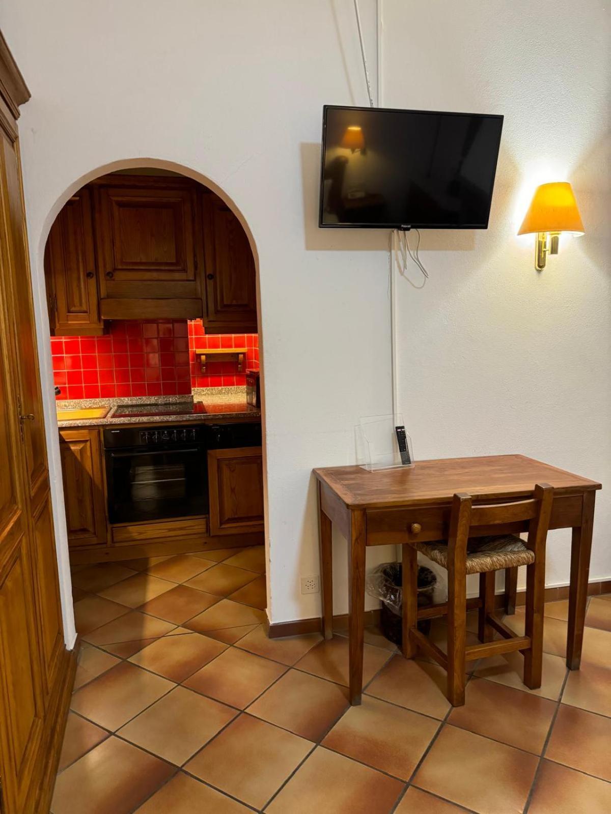 Albergo Ristorante Della Posta 모르코테 외부 사진