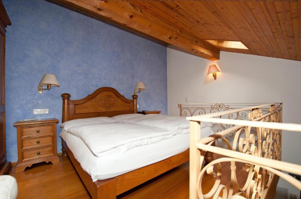 Albergo Ristorante Della Posta 모르코테 외부 사진